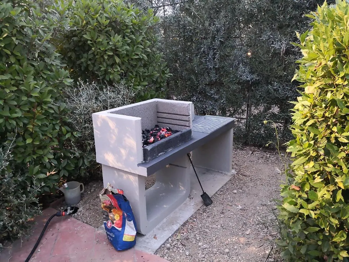 ファームステイ ヴィンチ Borgo Piccaraticoヴィラ イタリア